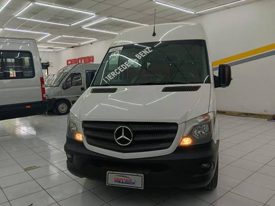 MERCEDES-BENZ SPRINTER 2.2 CDI DIESEL VAN 415 TA LONGO 19L MANUAL MERCEDES-BENZ SPRINTER 2.2 CDI DIESEL VAN 415 TA LONGO 19L MANUAL